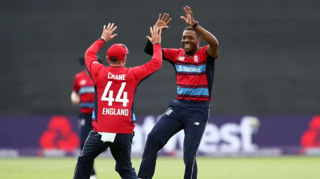 Chris Jordan celebrates dismissing Chris Morris