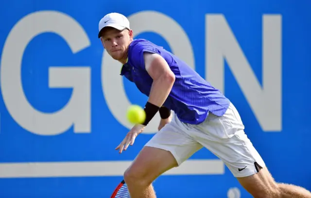 Edmund falls behind at Eastbourne