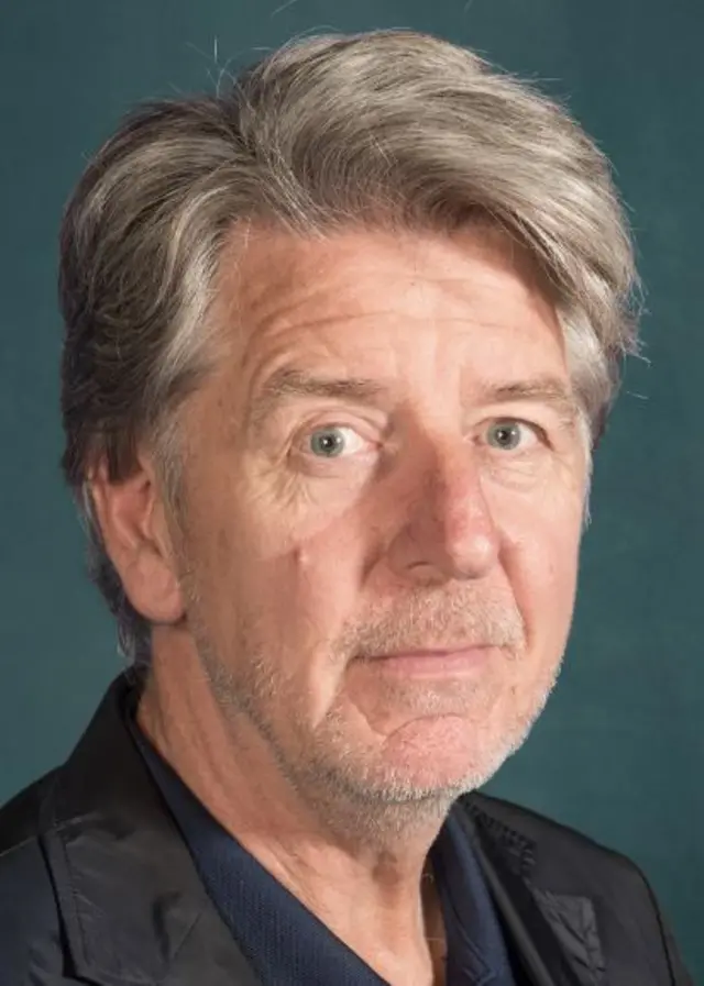 Ian Simpson