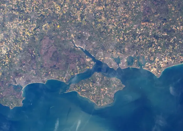 Isle of Wight/south coastline