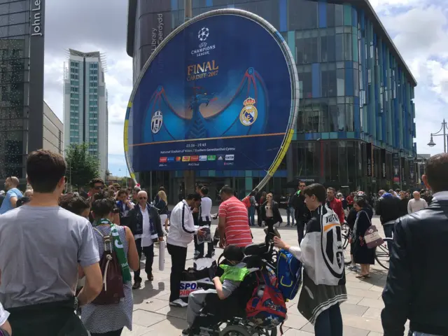 Crowds in Cardiff city centre