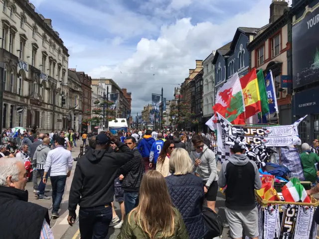 Crowds in Cardiff city centre