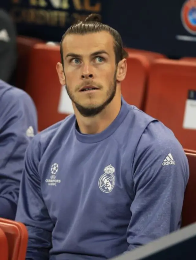 Gareth Bale waiting patiently for his opportunity