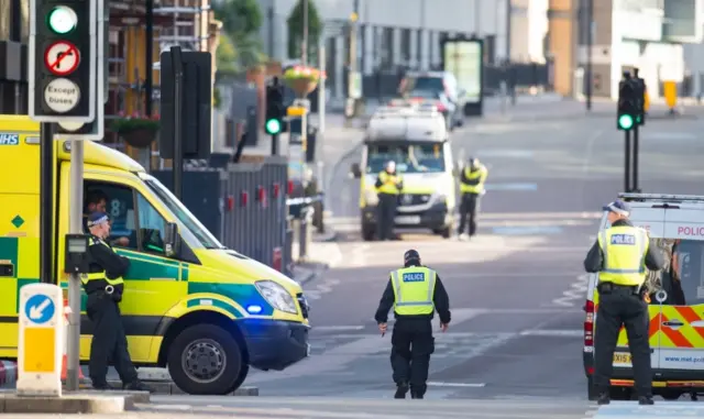 Police on London bridge