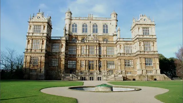 Dinosaur exhibition at Wollaton Hall