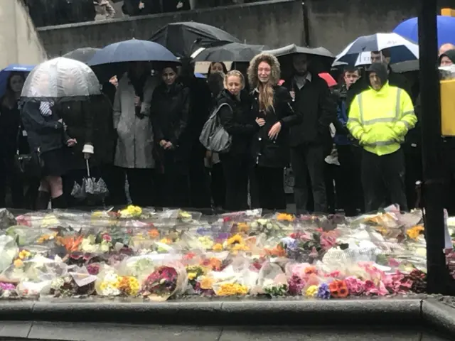 London Bridge holds minute's silence