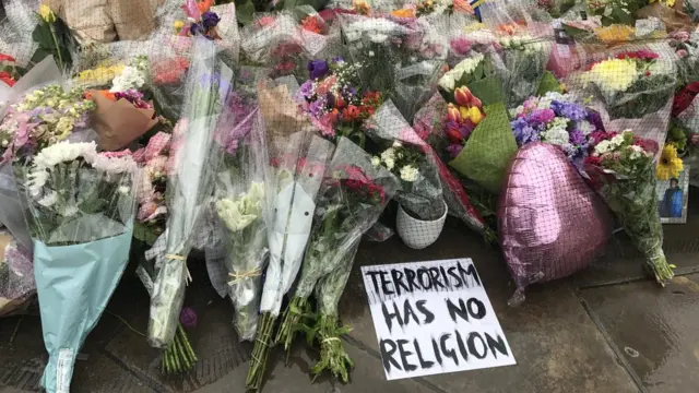 Flowers left at London Bridge