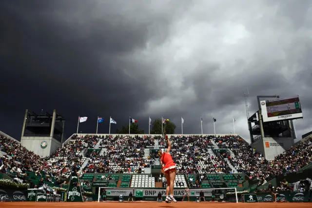 Dark clouds over Roland Garros