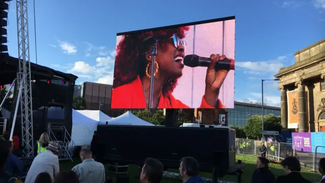 Clean Bandit's Elisabeth Troy