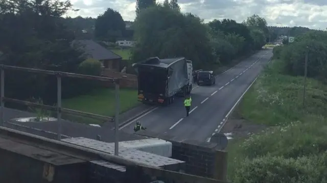 Lorry after hitting Hinckley bridge