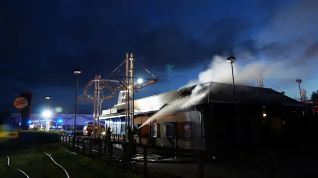 Fire at Burger King, Bedford