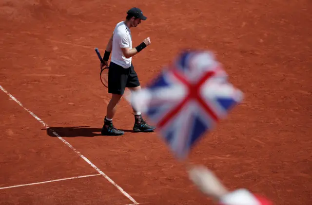 Andy Murray celebrates