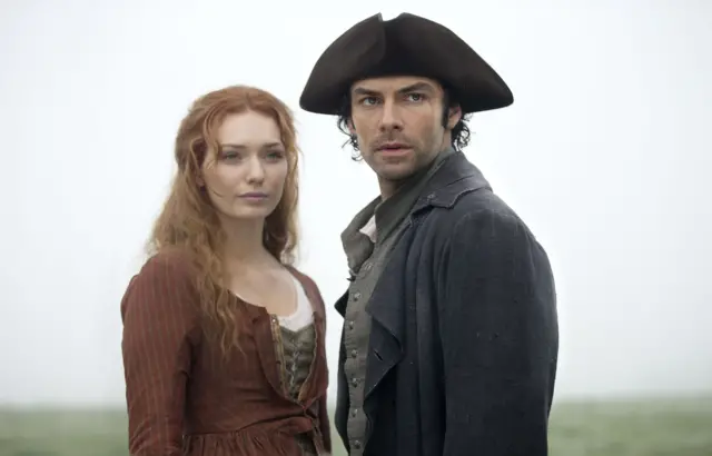 Eleanor Tomlinson as Demelza and Aidan Turner as Ross Poldark