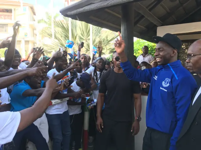 Yannick Bolasie meets Congolese fans