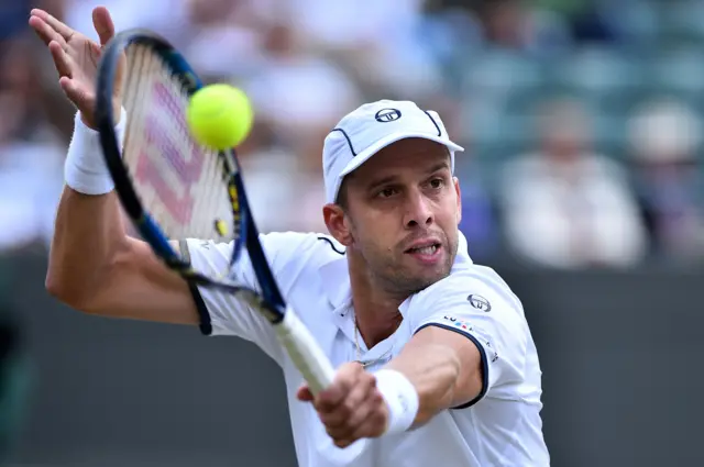 Gilles Muller