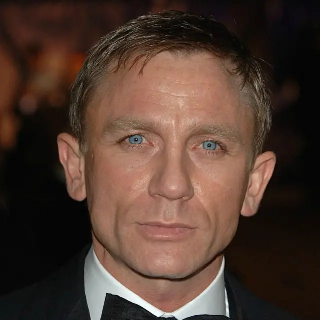Daniel Craig