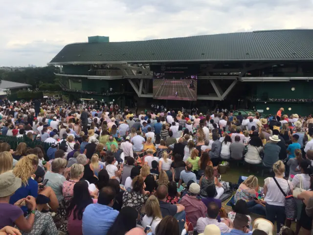 Fans on Henman Hill