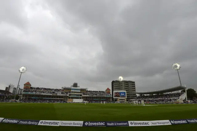 Rain delays play at Trent Bridge