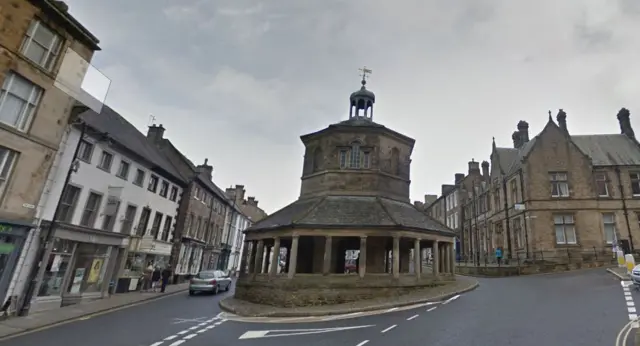 Barnard Castle market cross