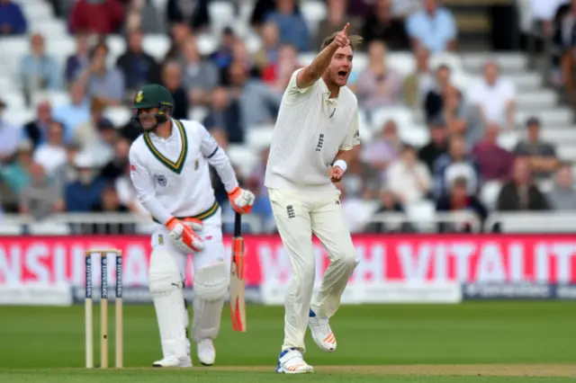 Stuart Broad appeals