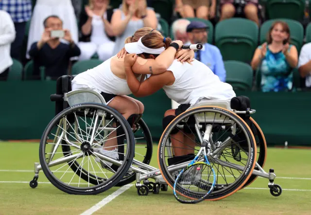 Whiley/Kamiji 2-6 6-3 6-0 Buis/De Groot