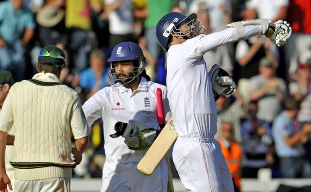 Jimmy Anderson celebrates