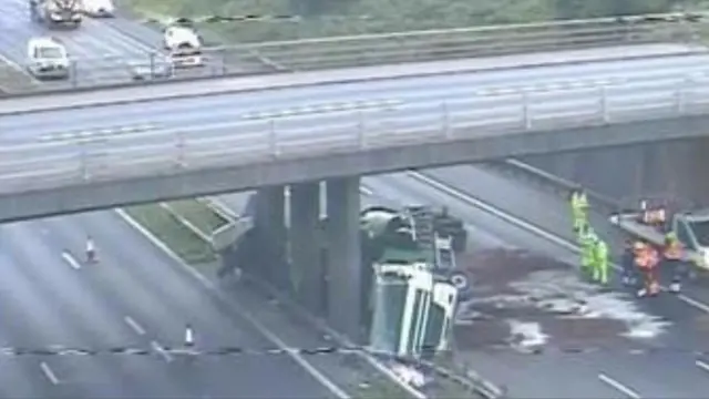 M5 lorry crash. Pic: Highways England