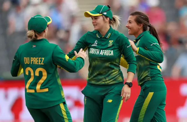 South Africa celebrate wicket