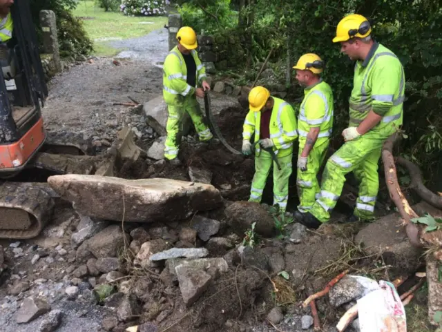 Coverack boulder removal