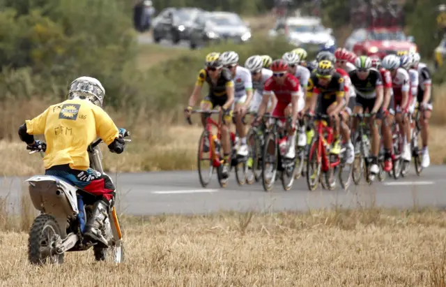 The breakaway ride on stage 19