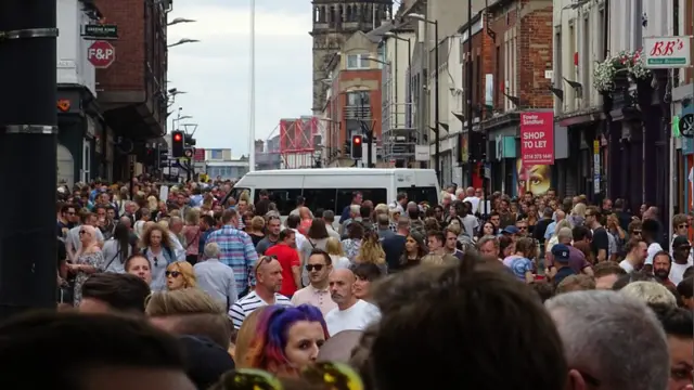 Crowds on Division Street