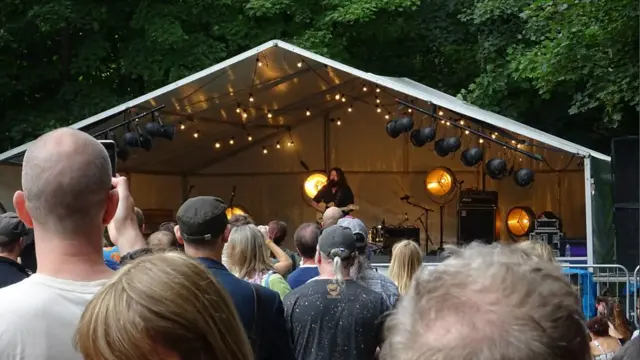 Folk Forest stage