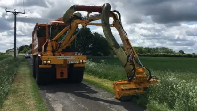 grass cutting machine