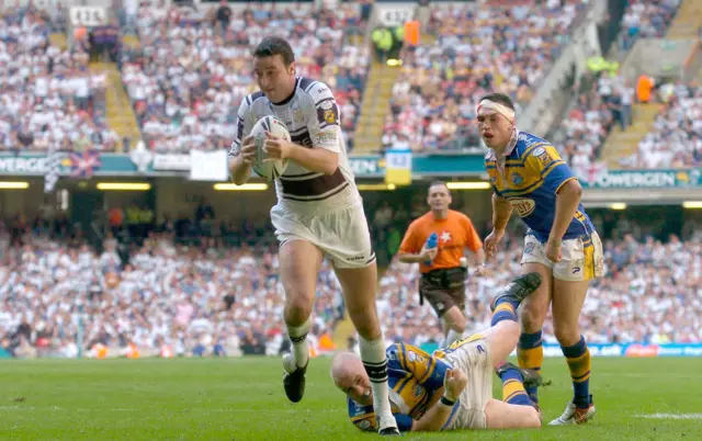 Paul Cooke races through to score a crucial try against Leeds at Cardiff in 2005.