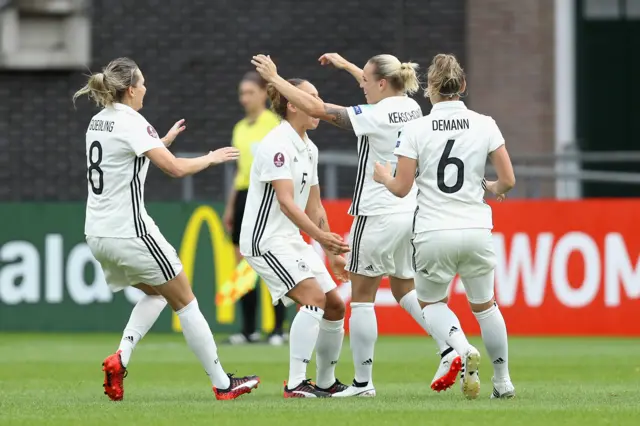 Isabel Kerschowski of Germany celebrates