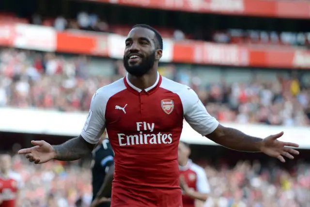 Alexandre Lacazette,