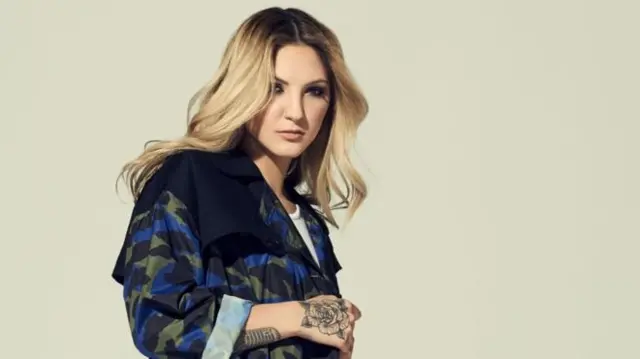 Julia Michaels