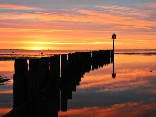 Sunrise on Cleethorpes beach