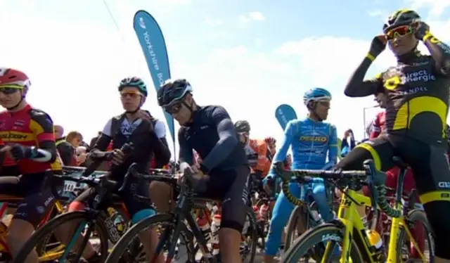 Cyclists waiting to start at the Tour de Yorkshire 2017