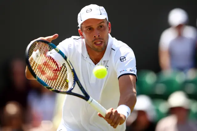 Gilles Muller