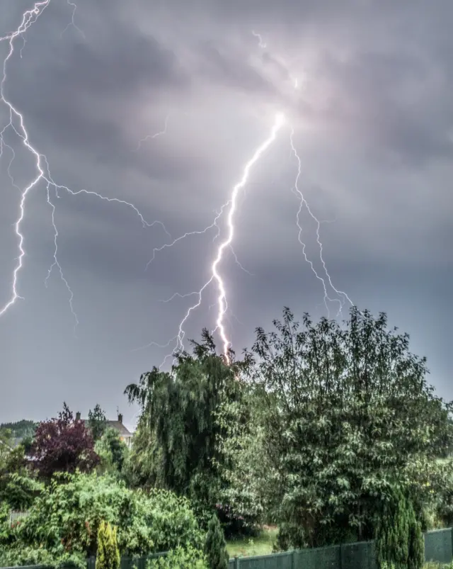 Newark lightning