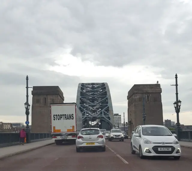 Queues on Tyne Bridge