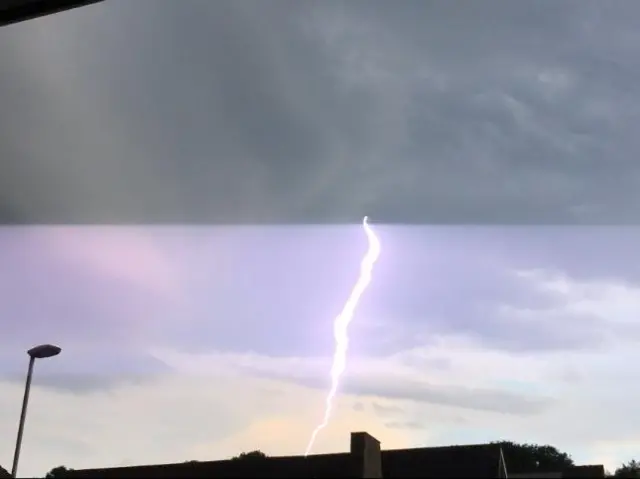 Bolt of lightening