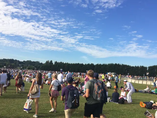 Wimbledon Park packed with tennis fans