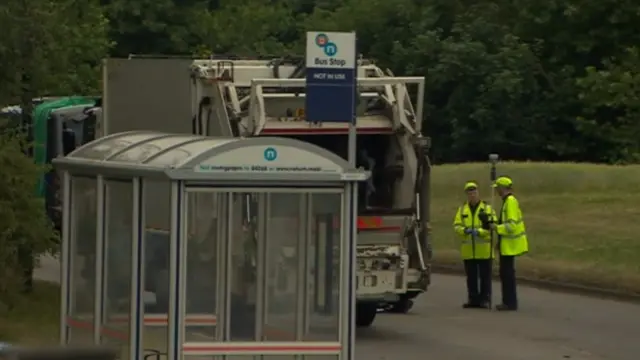 Bin lorry