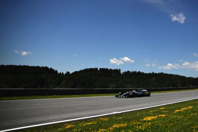Lewis Hamilton racing