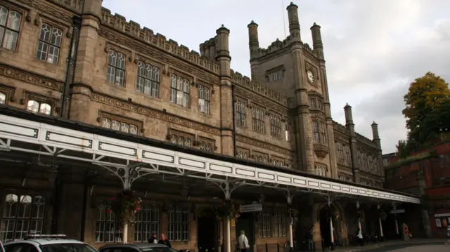 Shrewsbury train station