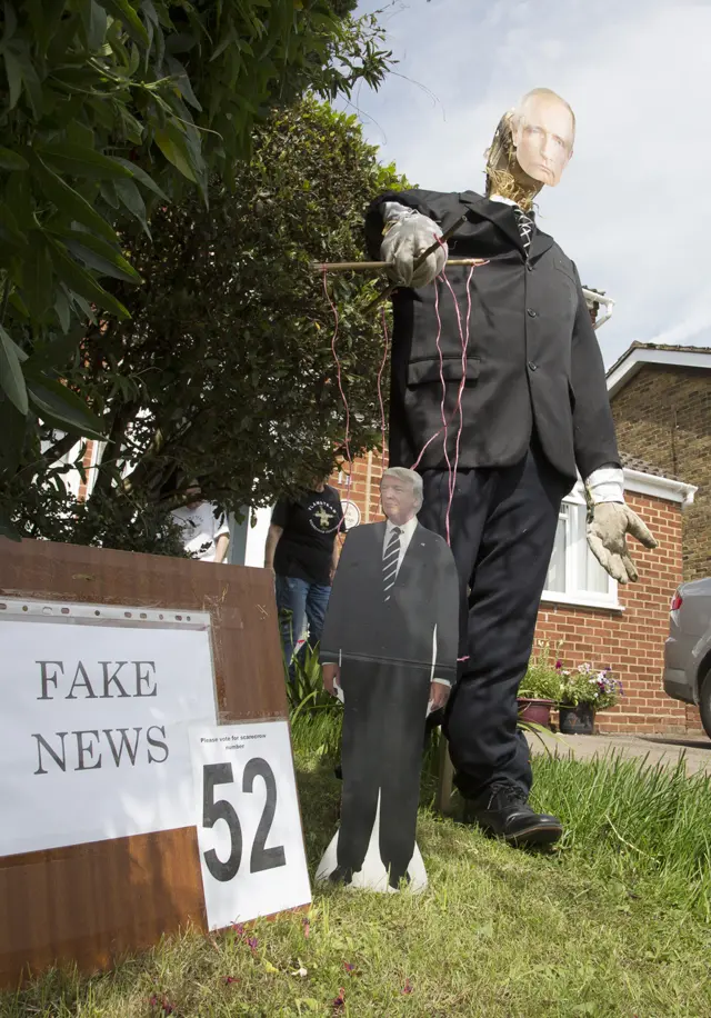 Putin scarecrow