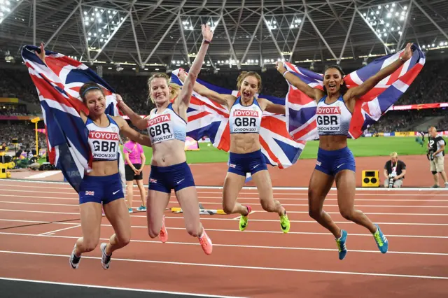 GB 4x400m relay team