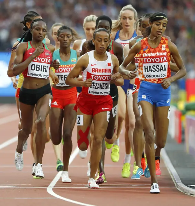 Women's 5000m field